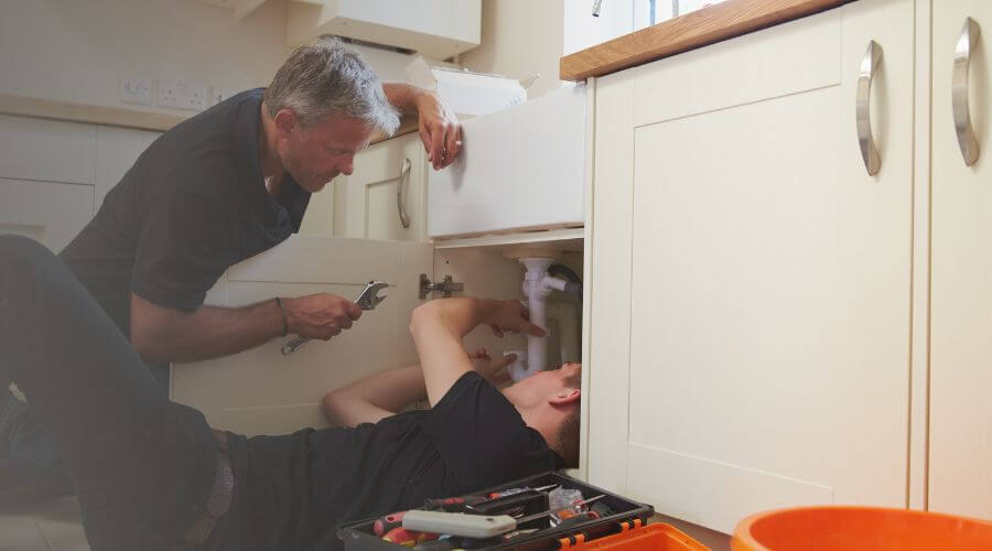 Expert burst pipe repair services in Tecumseh, MI